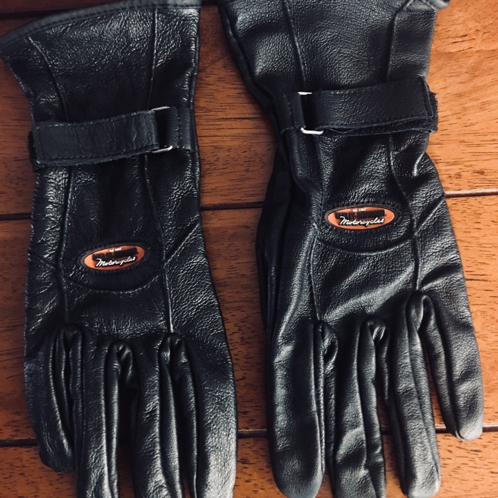 Harley Davidson leather gloves
